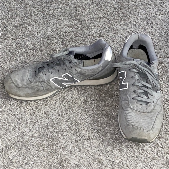 New Balance 696 - Picture 2 of 5